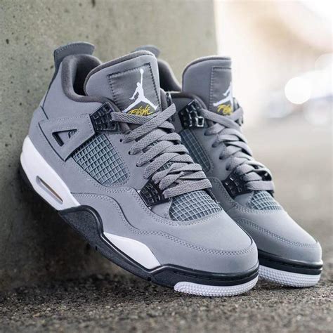 Jordan 4 for Men .